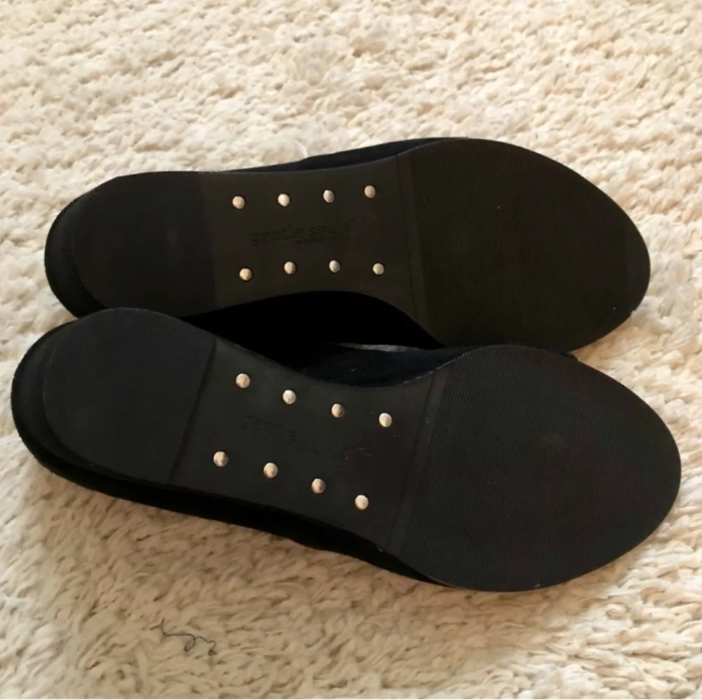 GENTLE SOULS Gabes Bow Black Suede Wedges Sz 8.5